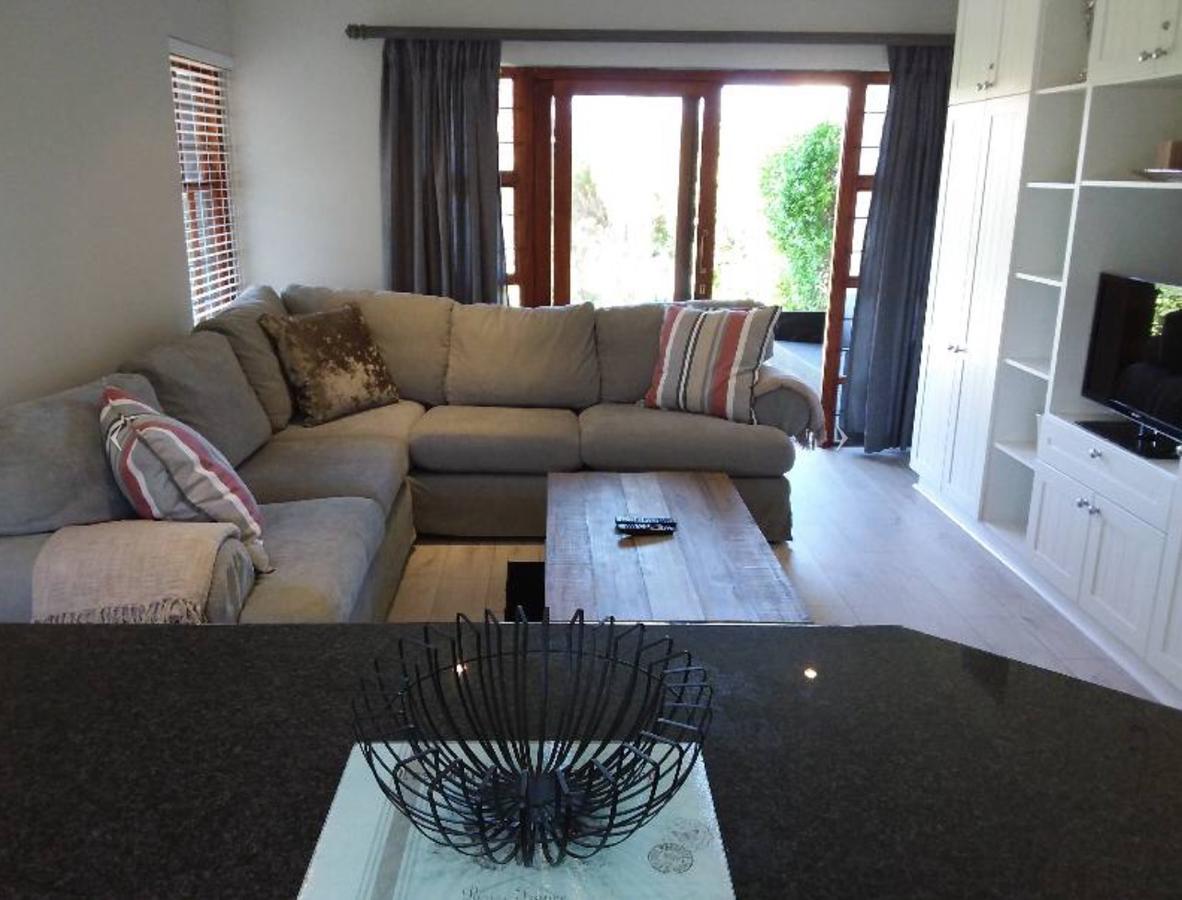 Appartamento Whale Rock Gardens Plettenberg Bay Esterno foto